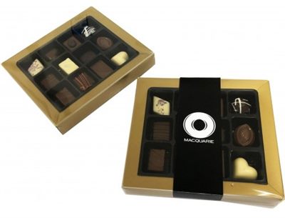 Assorted 12 Gold Pack Of Pralines