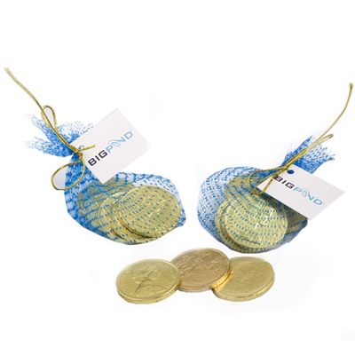chocolate coins in mesh bags