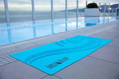 Polunu Wave Design Beach Towel