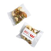 Trail Yoghurt Nut Mix 25g Cello Bag